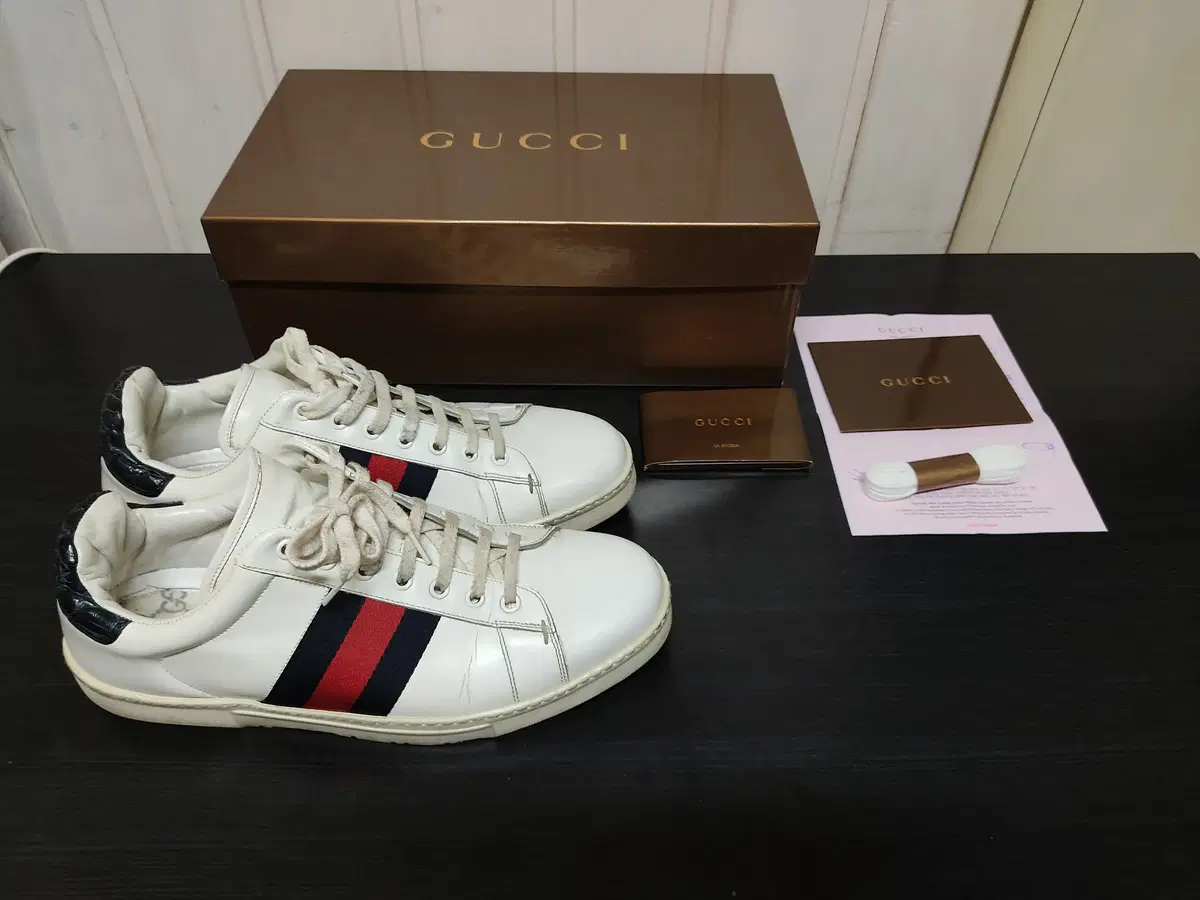 GUCCI 125375 A7120 9064